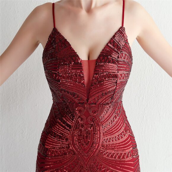 Glamorous Red Sequin Mermaid Gown /Old Hollywood Formal Dress - Picture 7 of 7